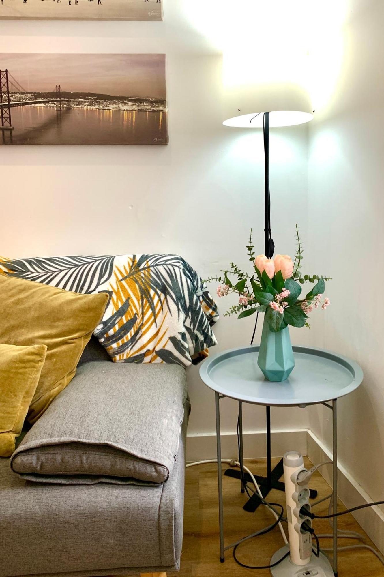 Between Historical Monuments Apartment
